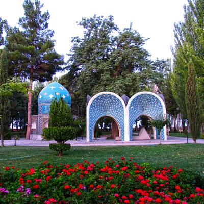 آرامگاه کمال الملک